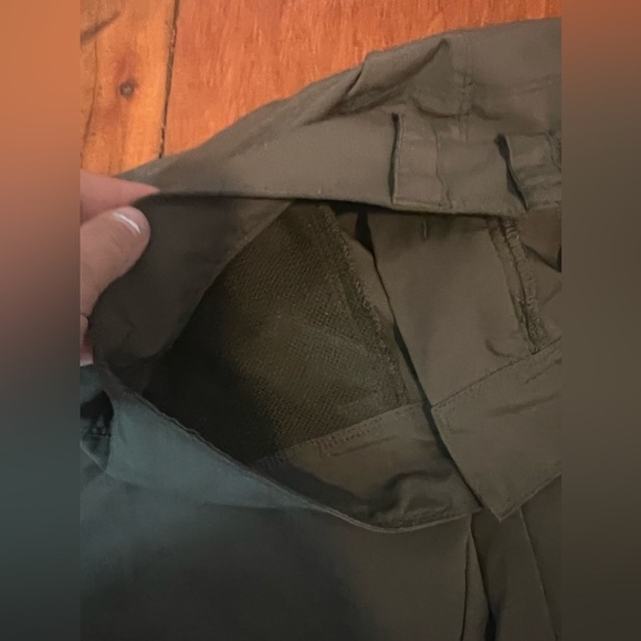 Lole cargo capri pants green utility belt loops pockets women’s size 8 EUC - Picture 5 of 7